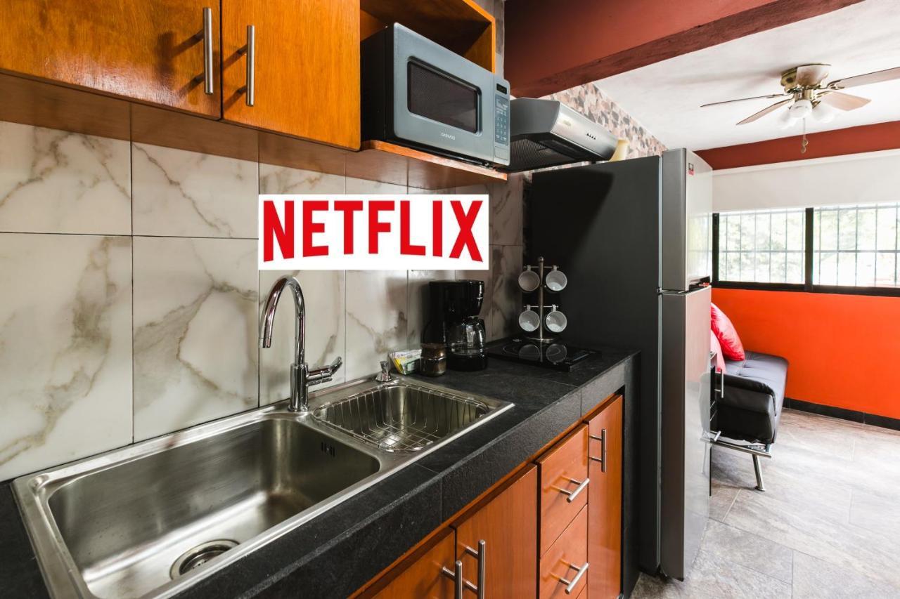 Suite Studio Serviced Apartments Мерида Екстериор снимка